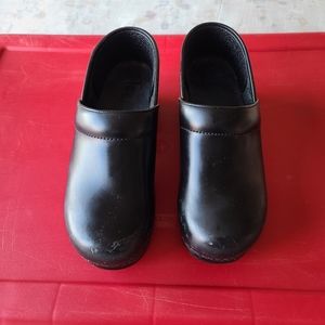 Dansko Leather Professional Clogs, sz 38